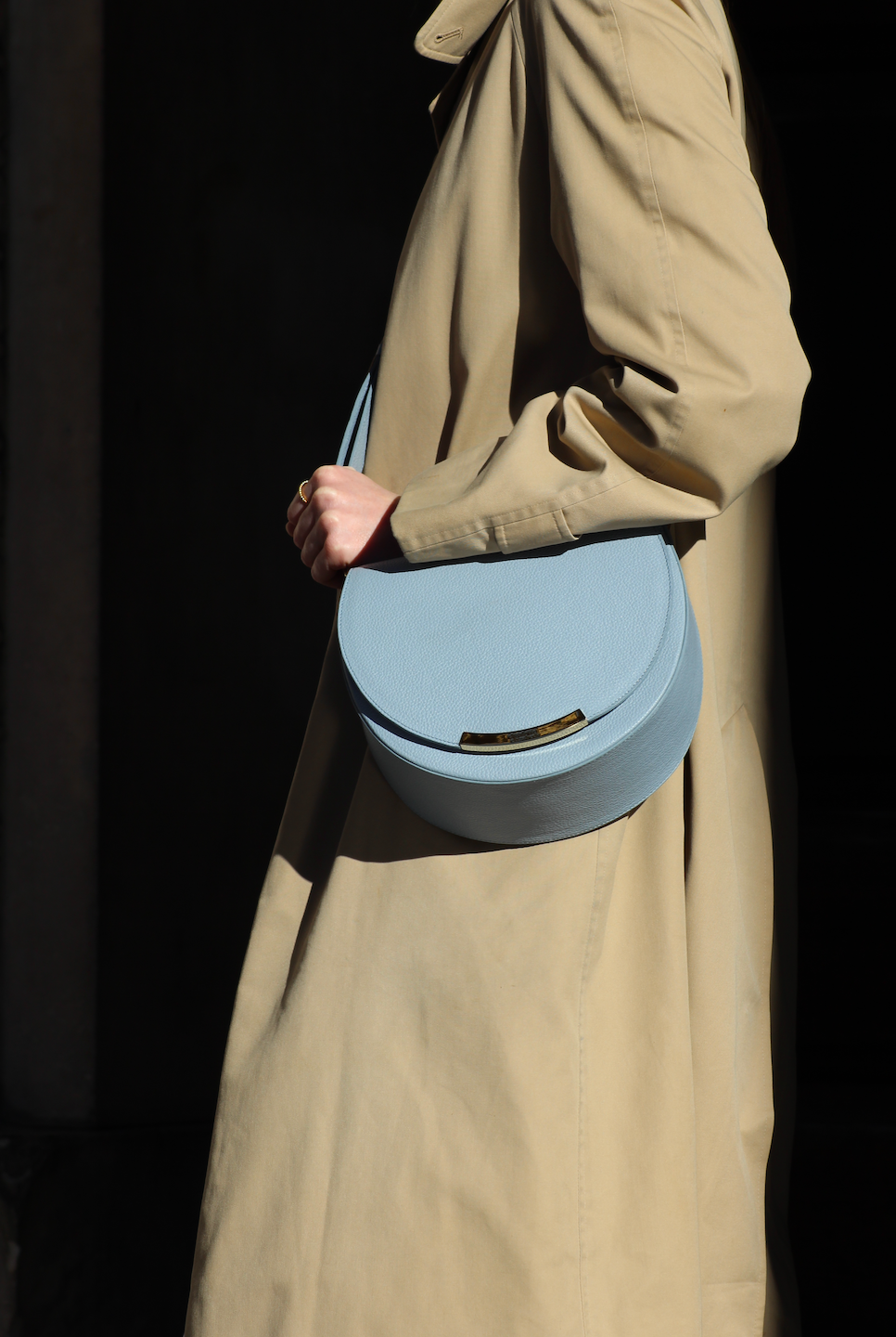 Bloomsbury Crossbody Handbag  Taupe – Charlotte Elizabeth